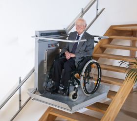 OPA-Rollstuhl.jpg